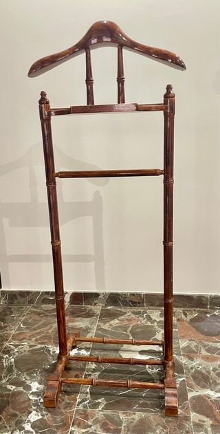 Perchero de pie