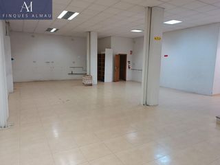 Local comercial en venta en Sant Miquel - Tres Torres en Granollers