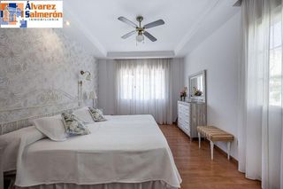 Chalet en venta en Pajaritos - Plaza de Toros en Granada