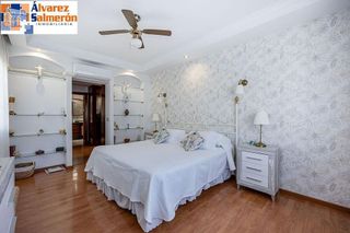 Chalet en venta en Pajaritos - Plaza de Toros en Granada