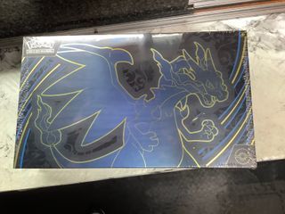 Pokémon Ultra Premium Charizard EX Nuovo