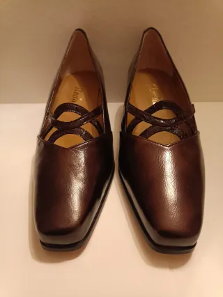 Zapatos de señora marrones