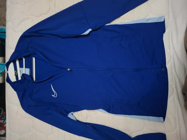 Chaqueta deportiva Nike azul Talla M