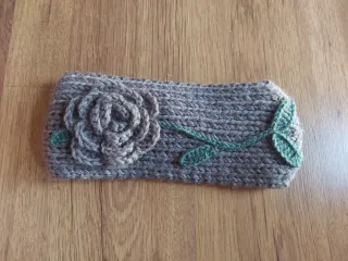 Diadema lana flor marrón y verde