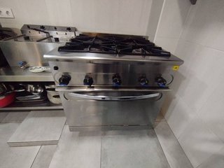 Local comercial en venta en El Burgo en Rozas de Madrid (Las)