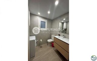 Piso en venta en Empuriabrava en Castelló d´Empúries