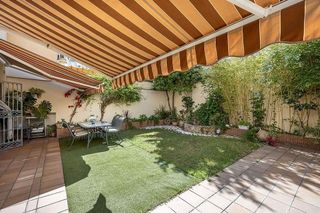 Chalet en venta en Pajaritos - Plaza de Toros en Granada