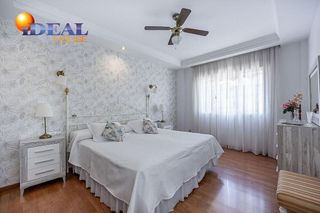 Chalet en venta en Pajaritos - Plaza de Toros en Granada