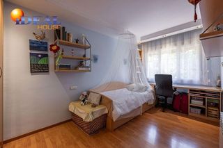Chalet en venta en Pajaritos - Plaza de Toros en Granada