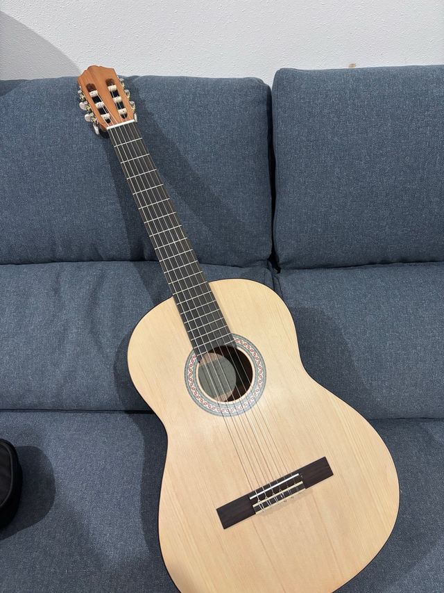 Guitarra Clásica Yamaha