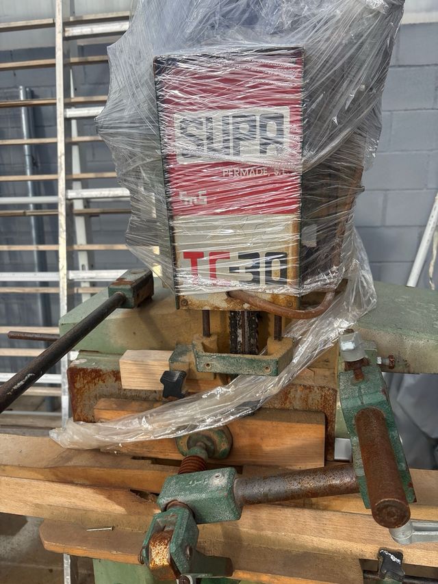 Máquina de cadena para carpintería