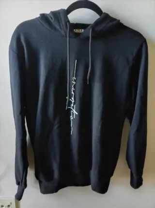 Sudadera Negra Eiger con Logo