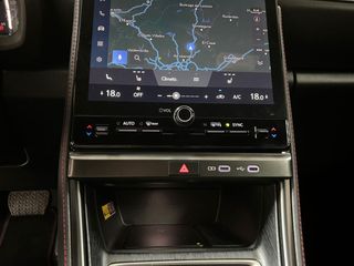 Lexus LBX 1.5 136cv HEV Emotion+