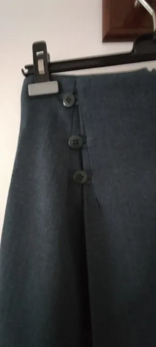 Falda larga Azul de Lana y Viscosa Talle Alto.