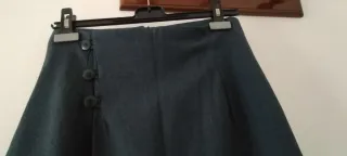 Falda larga Azul de Lana y Viscosa Talle Alto.