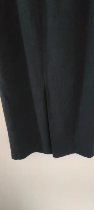 Falda larga Azul de Lana y Viscosa Talle Alto.