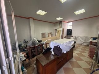 Local comercial en venta en Camas