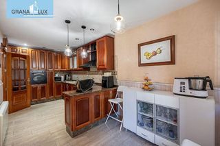 Chalet en venta en Pajaritos - Plaza de Toros en Granada