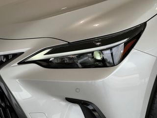 Lexus NX 450h+ Premium+ 4WD