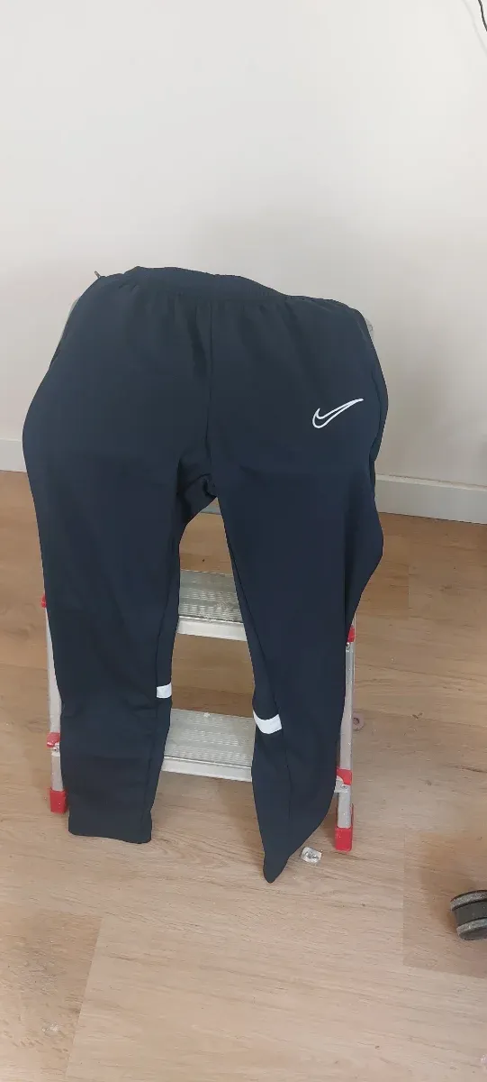 Pantalón deportivo Nike Dri-Fit Talla XL