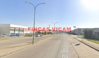 Nave industrial en venta en Perpetuo Socorro en Huesca
