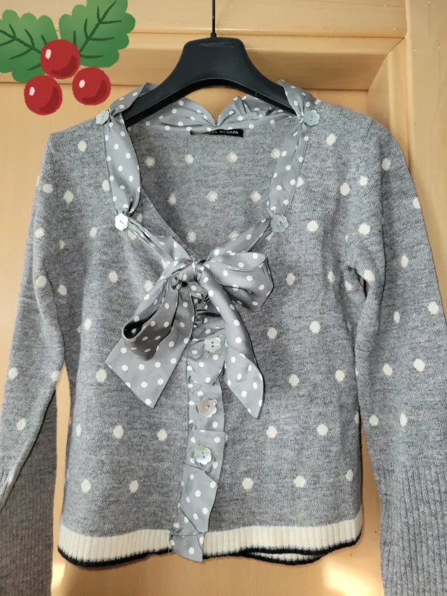 Jersey Roberta Scarpa Gris Lunares