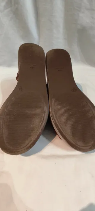 Sandalias piel tacón cuña talla 38