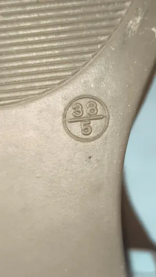 Sandalias piel tacón cuña talla 38