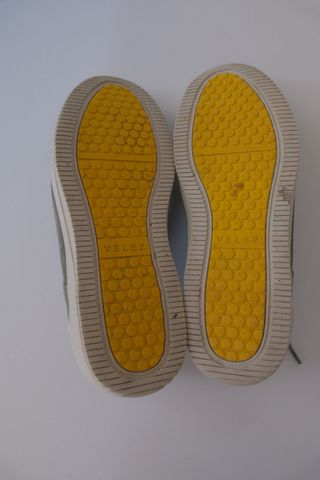 Zapatos Velez Piel Verde. Talla 41