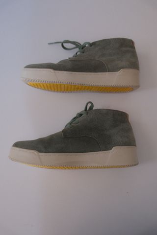 Zapatos Velez Piel Verde. Talla 41