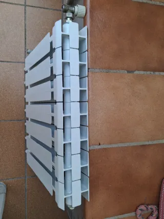 Radiador de aluminio blanco