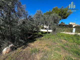Terreno en venta en Zona Urbanizaciones en Alzira