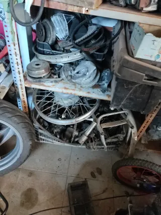 Conjunto piezas Mobylette