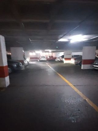 Garaje en venta en Mercado en Alicante