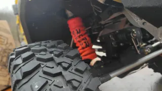 Crawler Absima Yucatan 1/8 + 2 Batterie nuove