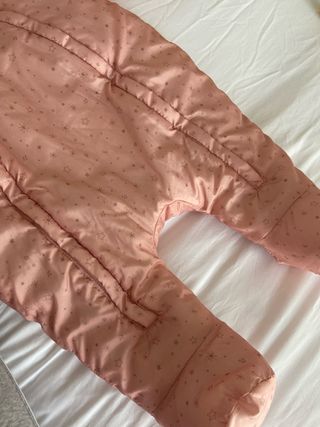 Buzo de bebé niña rosa con estrellas