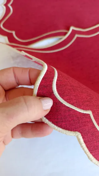 Set 4 individuales rojos y dorados