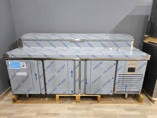 Refrigerador de mesa de acero inoxidable