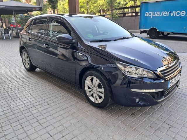 Peugeot 308 5p Business Line 1.6 BlueHDi 88KW 120CV