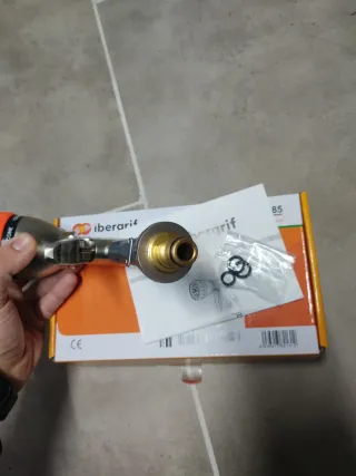 Pistola de agua Ibergrif 8 funciones