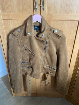 Cazadora Stradivarius