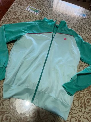 Sudadera Up Talla 16 Nueva con Etiqueta