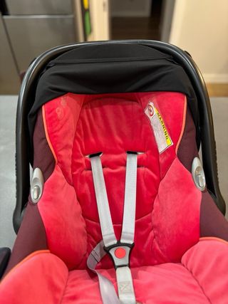 Maxi-Cosi Silla Roja. Adaptadores para Bugaboo