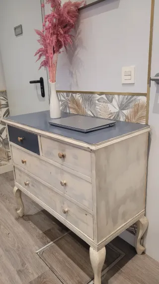 Cómoda cajonera de recepción