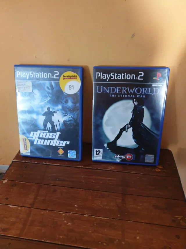Lote 2 juegos PS2: Ghost Hunter y Underworld