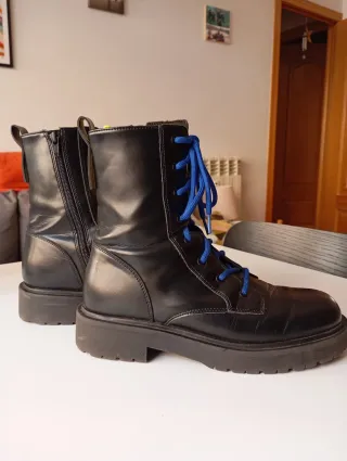 Botines Zara negros con cordones