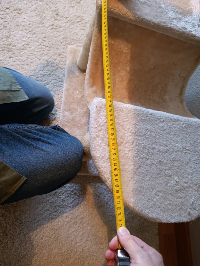 Torre para gatos en muy buen estado