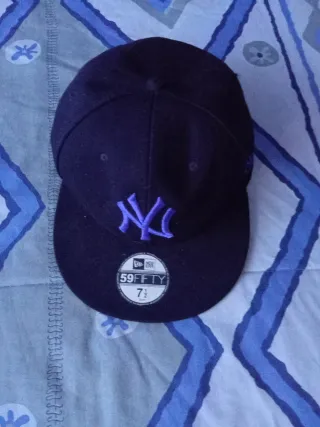 Gorra New Era 59FIFTY Yankees Morada
