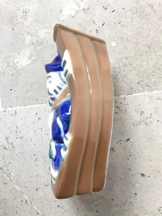 Figura Santiago apostol de porcelana  "Sargadelos"