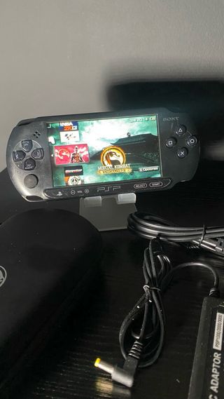 PSP Street E-1004 full, cargador, 64gb, y más